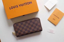 Picture of LV Wallets _SKUfw139408457fw